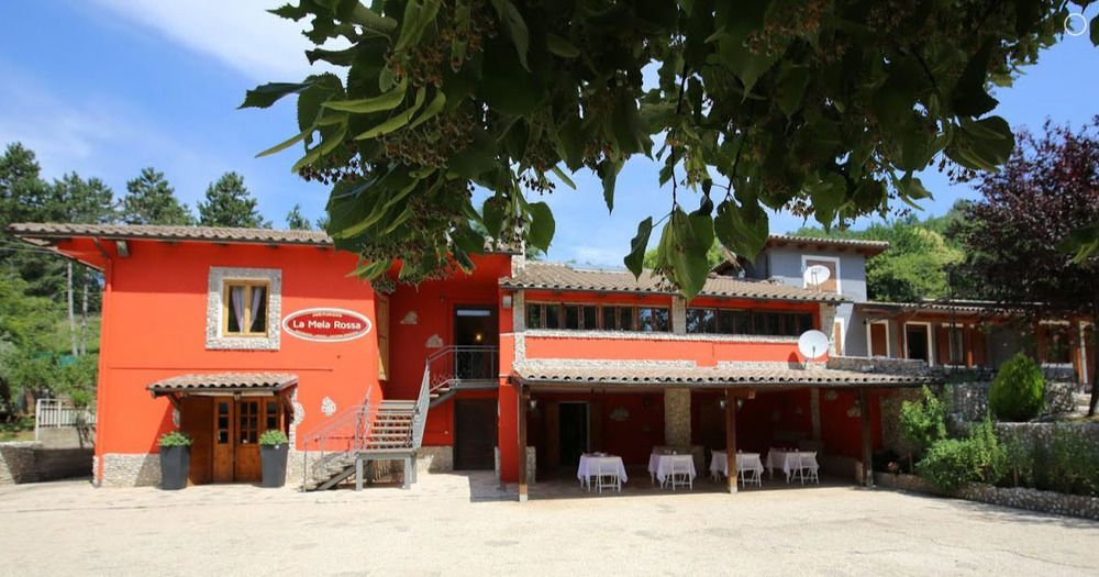 La Mela Rossa Terni Exterior photo